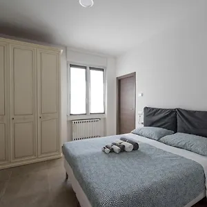 Villino Liber , Milano Italia